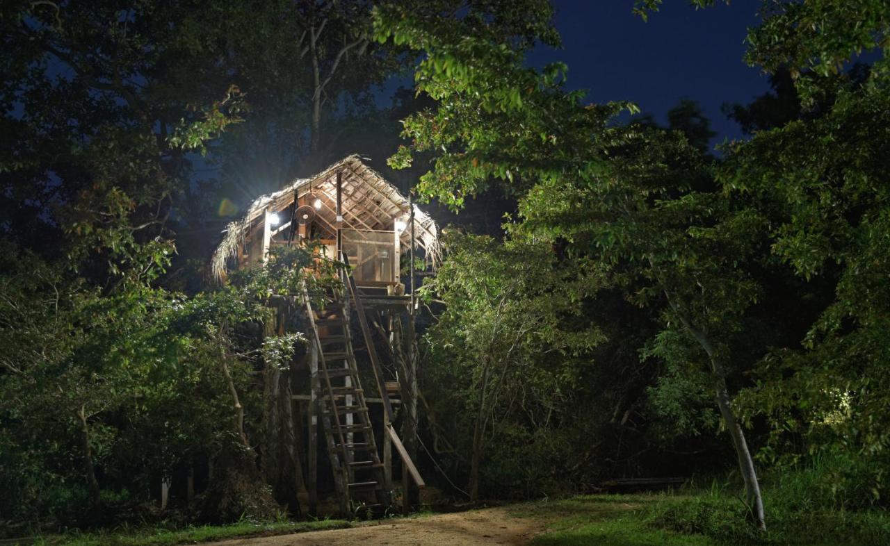 The Elephant Corridor Hotel Sigiriya Exterior photo